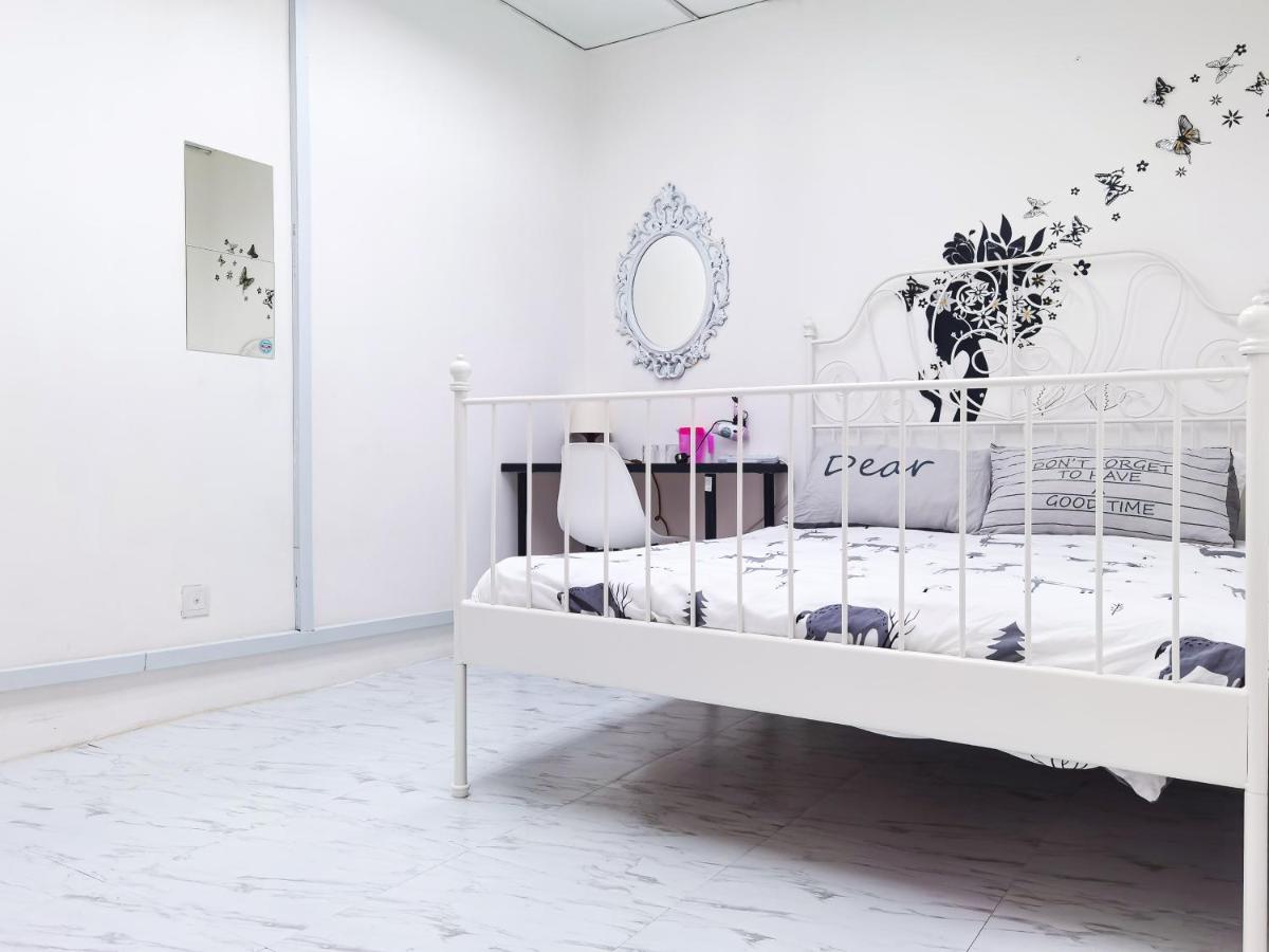 G Traveler Accommodation Kota Damansara Esterno foto