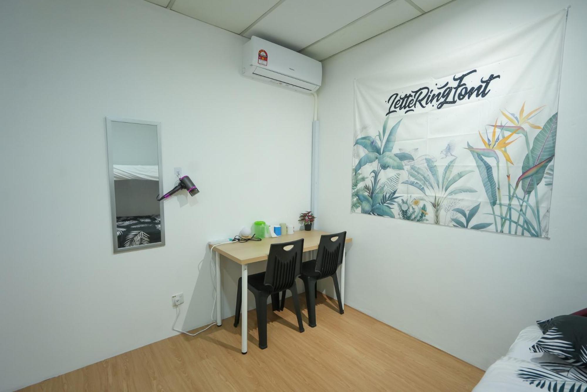 G Traveler Accommodation Kota Damansara Esterno foto