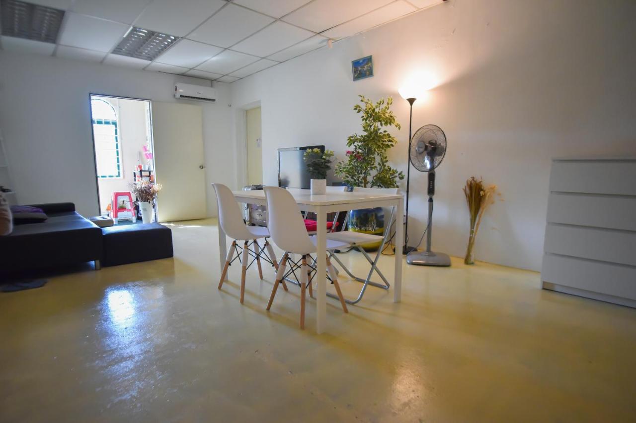 G Traveler Accommodation Kota Damansara Esterno foto